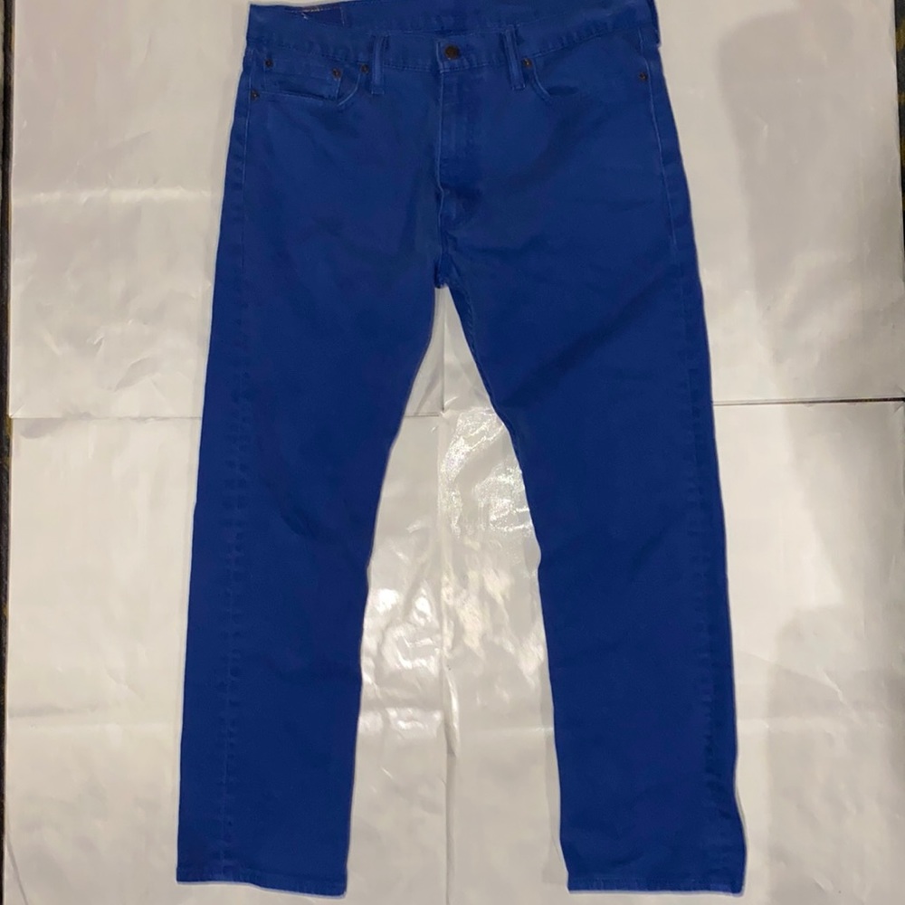 Levi’s blue jeans.